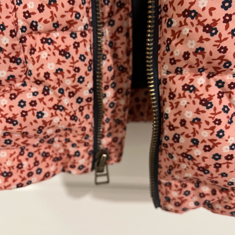 Universal Thread - Target Jacket - Picture 7 of 7